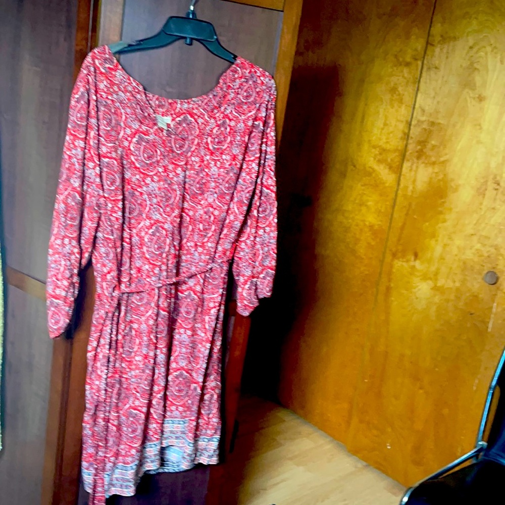 Very comfortable fall dress.